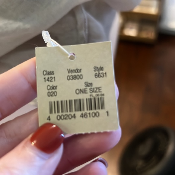 American Eagle scarf - Picture 4 of 5